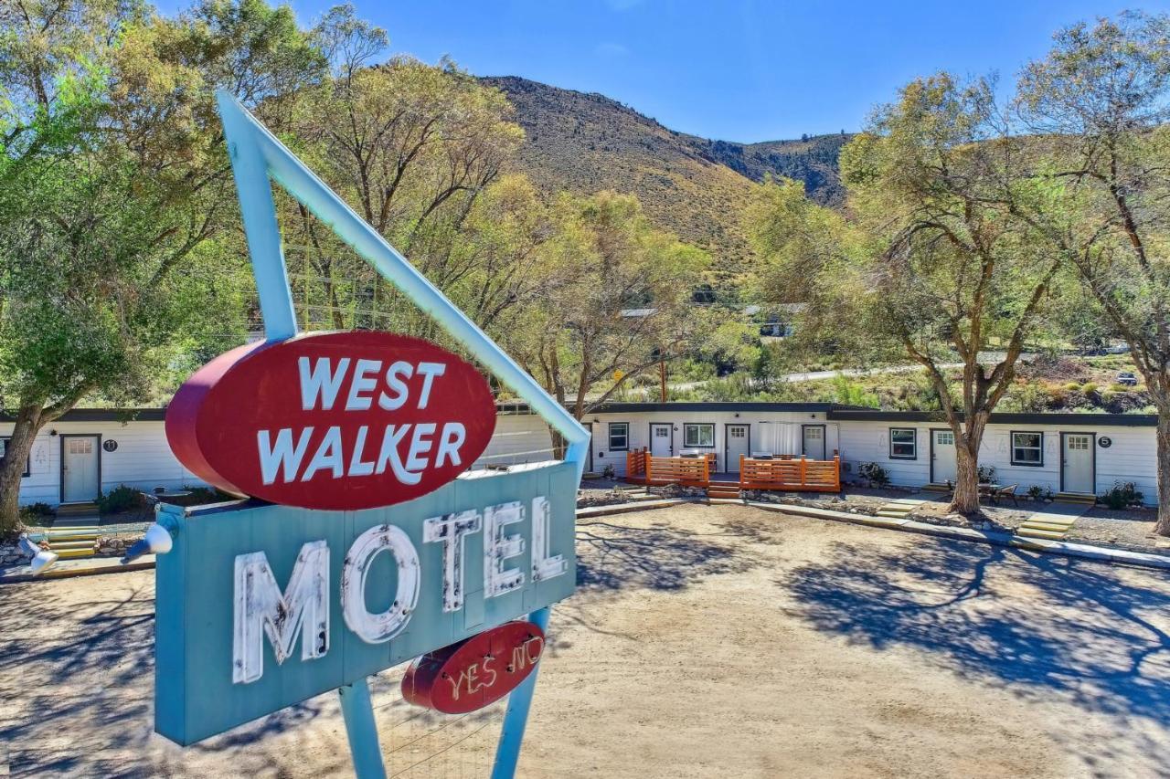 The Historic West Walker Motel Екстериор снимка